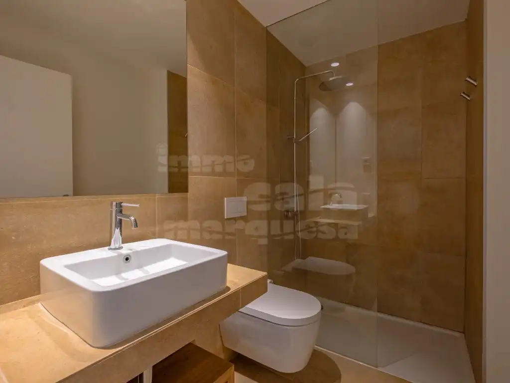 Baño de Apartamento de alquiler en Begur