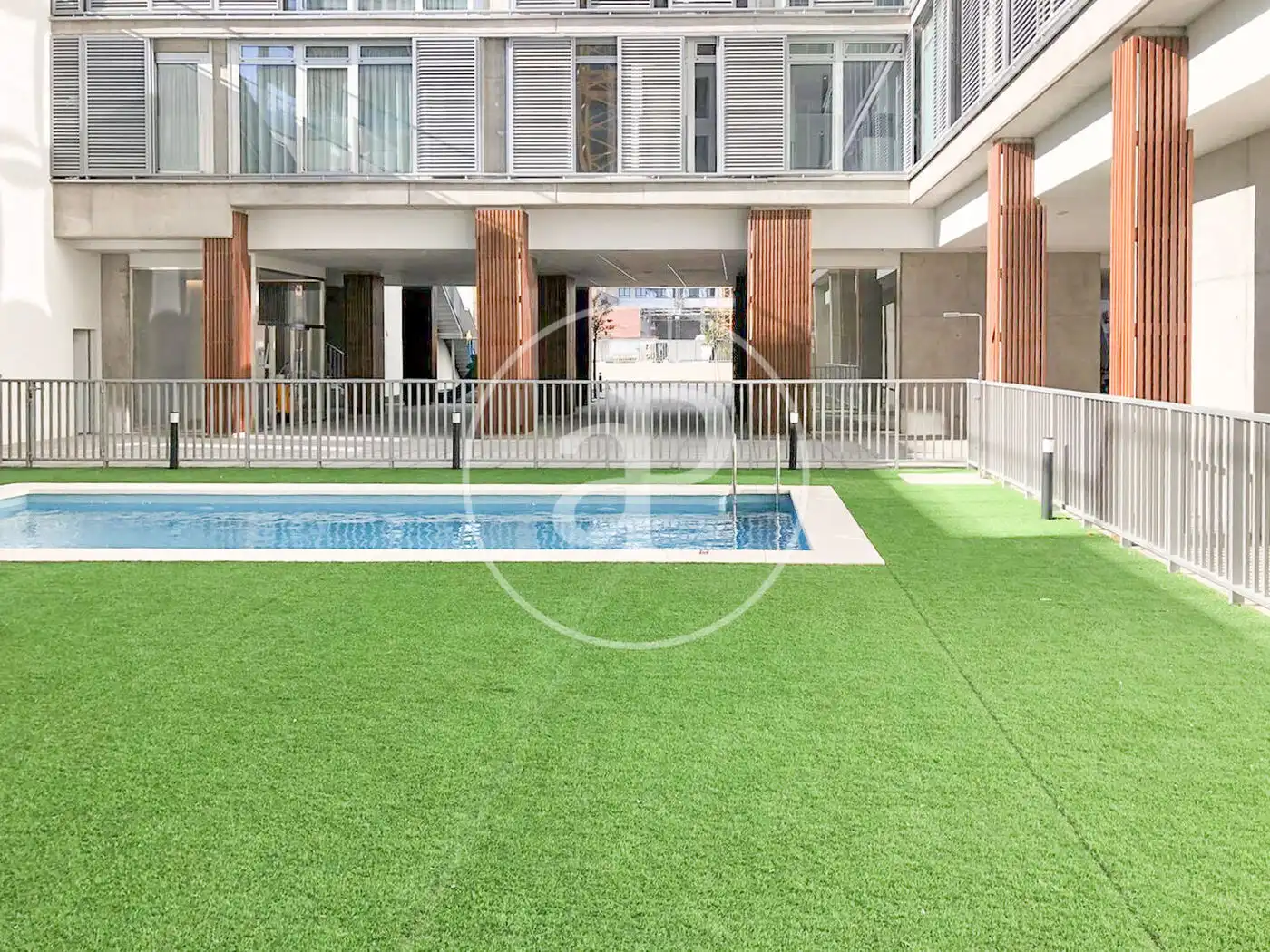 Piscina de Piso en venta en Valencia con Aire acondicionado, Calefacción y Jardín privado