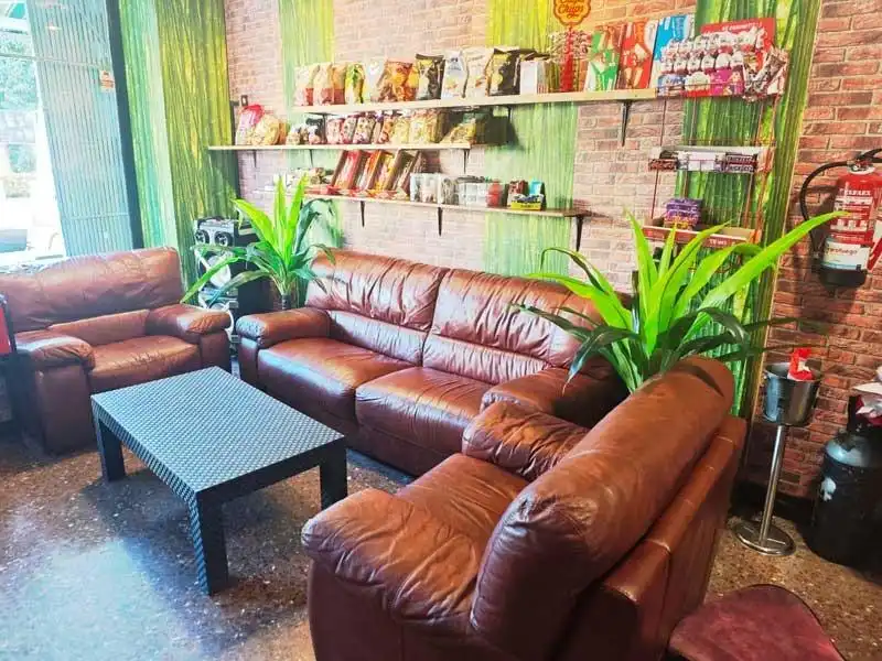 Wohnzimmer von Geschaftsraum zum Verkauf in Cariñena