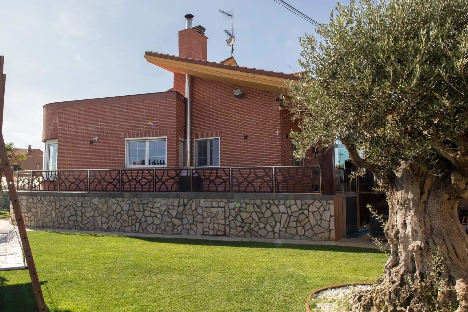 Vista exterior de Casa o chalet en venta en Villaturiel