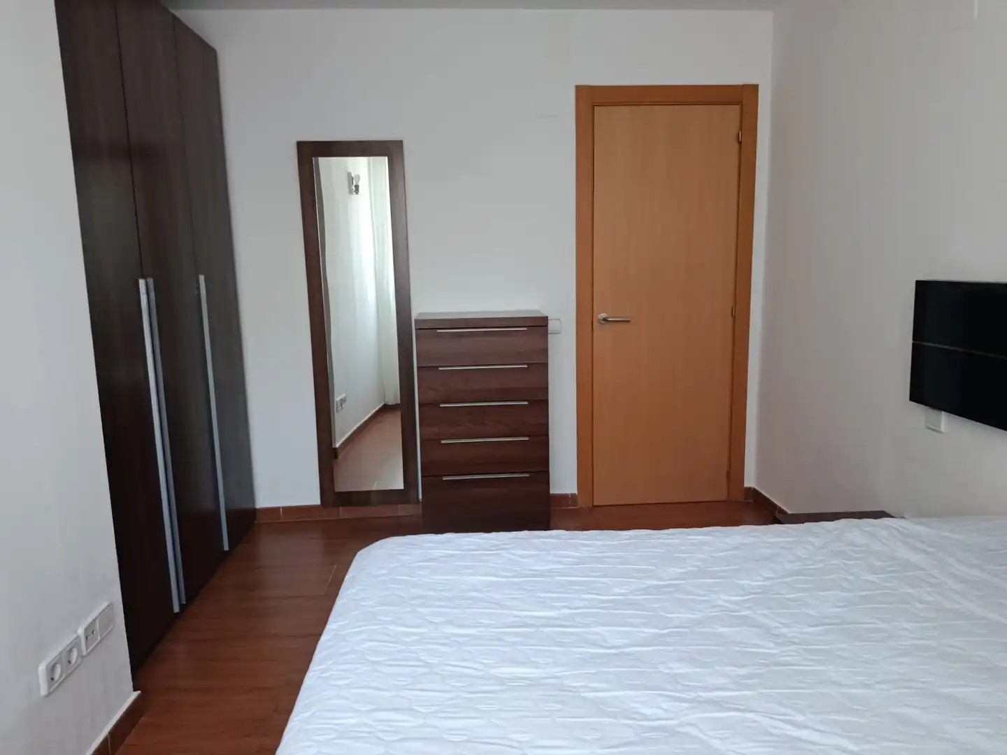 Habitación de Piso de alquiler en Zaragoza con Calefacción, Terraza y Amueblado