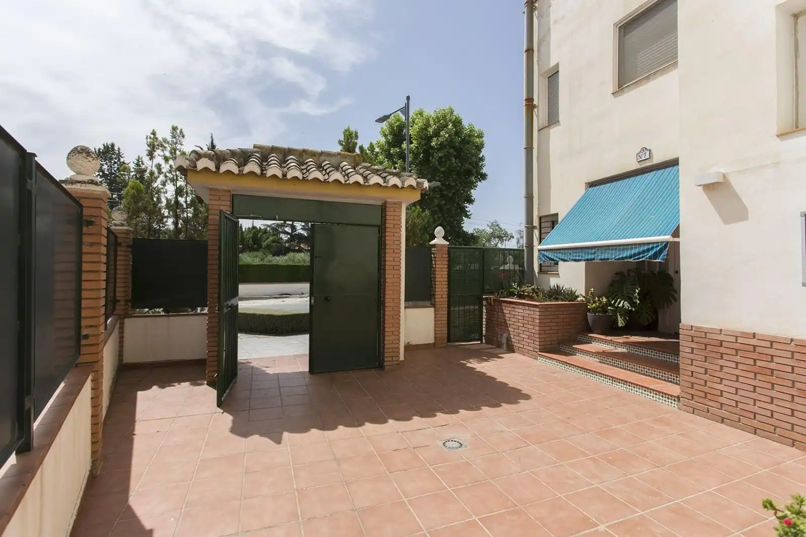 Casa a schiera con piscina in vendita a Carretera Bailén-Motril 70, imagen 5