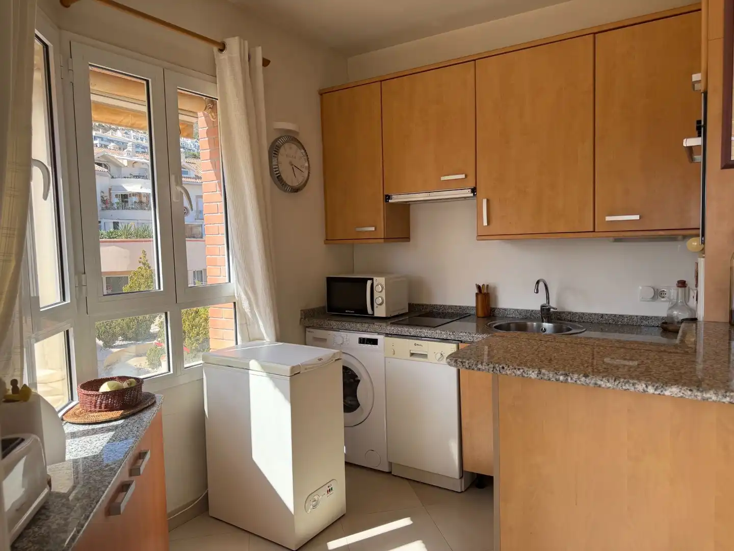 Cuina de Apartament en venda en Benalmádena amb Aire condicionat, Calefacció i Terrassa