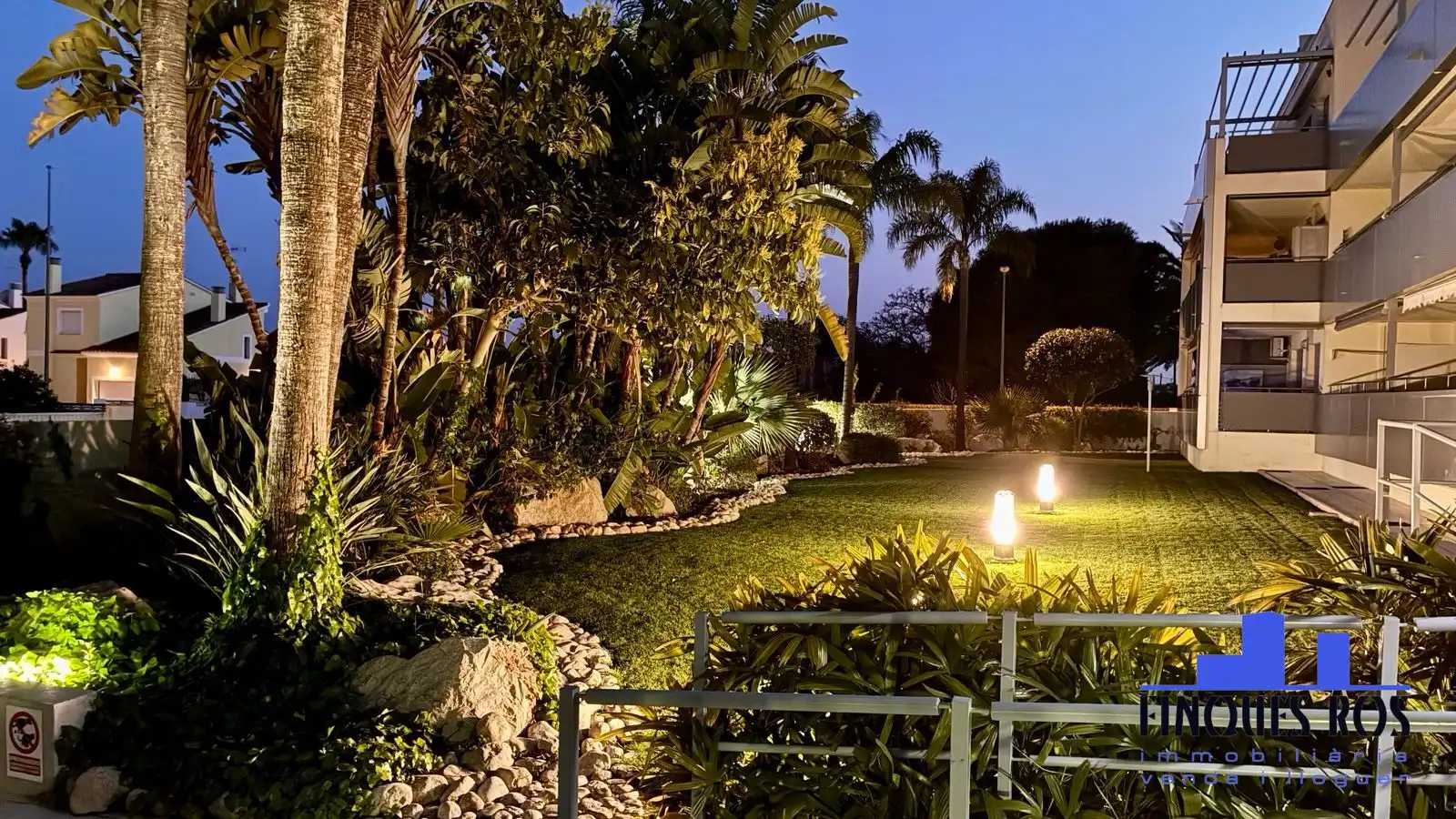 Garden of Apartments for rent in Vinaròs  with Air Conditioner, Heating and Storage room