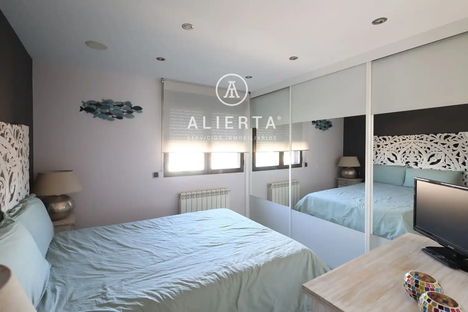 Bedroom of Flat for rent in Zaragoza  with Air Conditioner and Heating