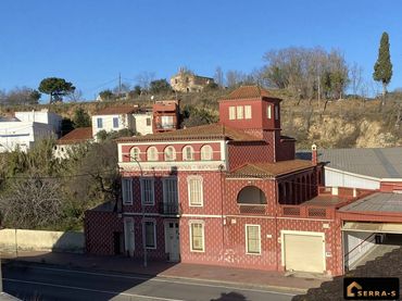 Adosado con balcón en venta en Calle ROIG JALPI