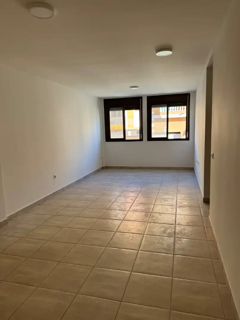 Habitación de Piso de alquiler en Santa Cruz de Tenerife con Horno y Lavadora