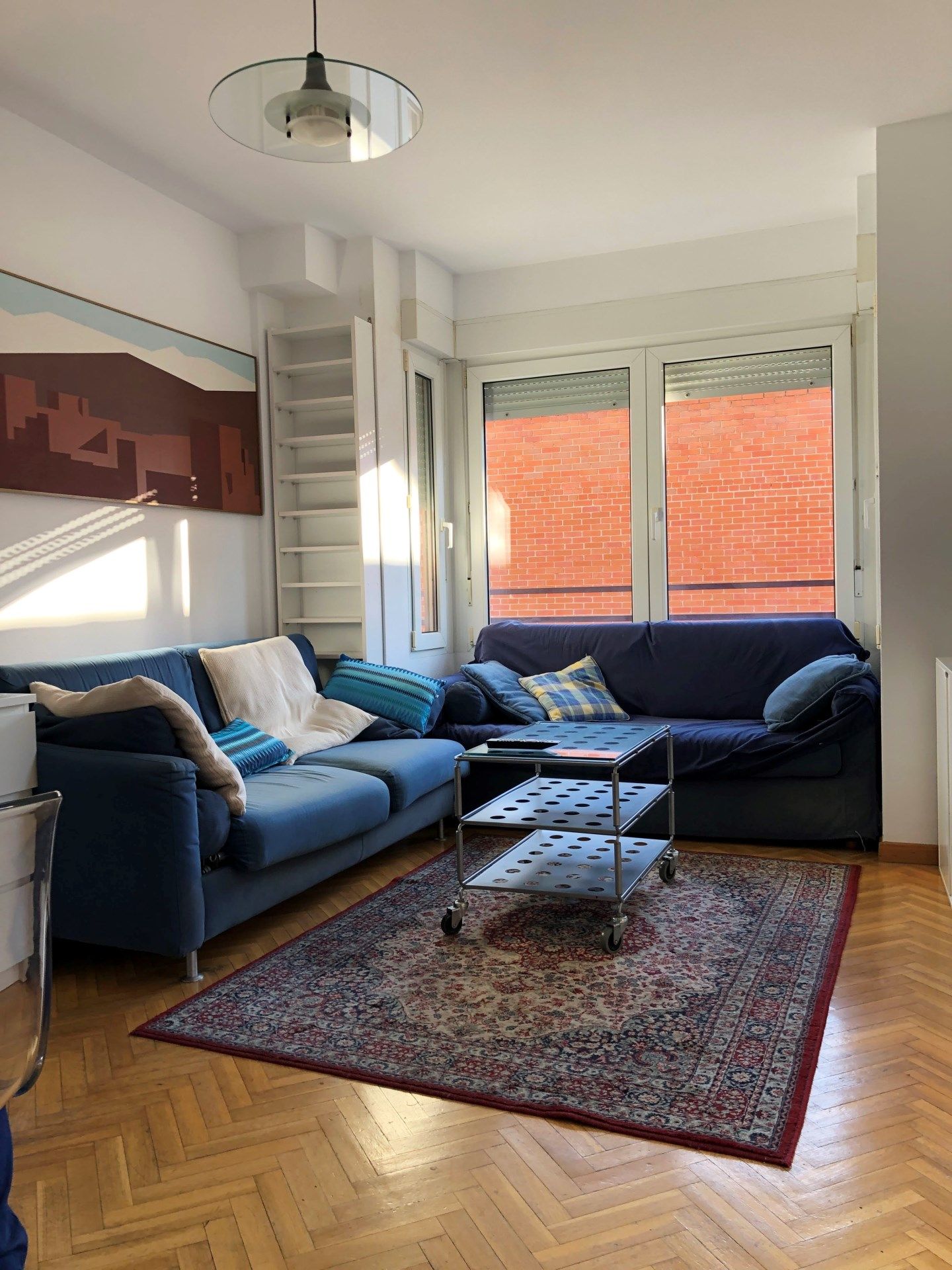 Living room of Flat to rent in  Madrid Capital  with Air Conditioner, Heating and Parquet flooring