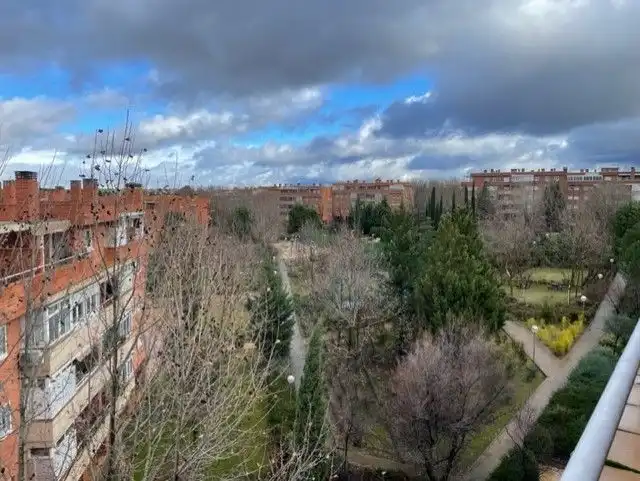 Vista exterior de Ático en venta en Rivas-Vaciamadrid con Aire acondicionado, Calefacción y Terraza