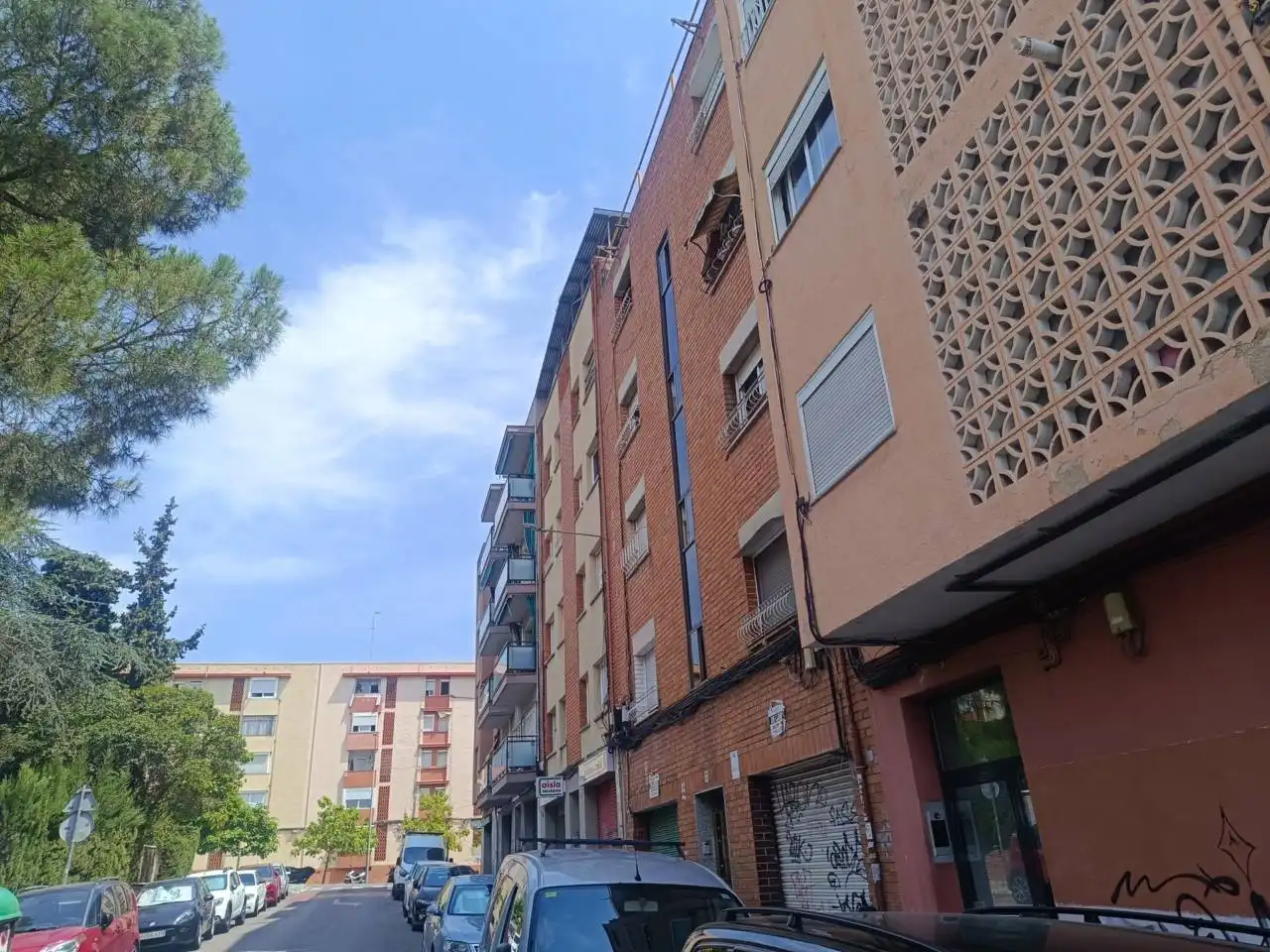Exterior view of Flat for sale in Sabadell