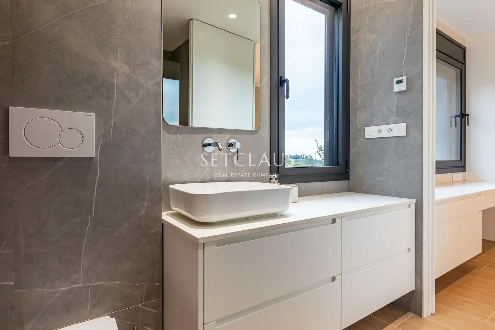 Baño de Casa o chalet en venta en Tiana con Aire acondicionado, Calefacción y Terraza