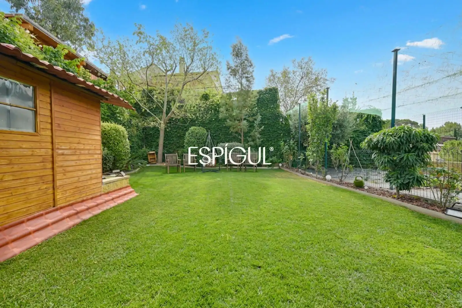 Garden of Houses for sale in Rubí  with Air Conditioner, Heating and Terrace
