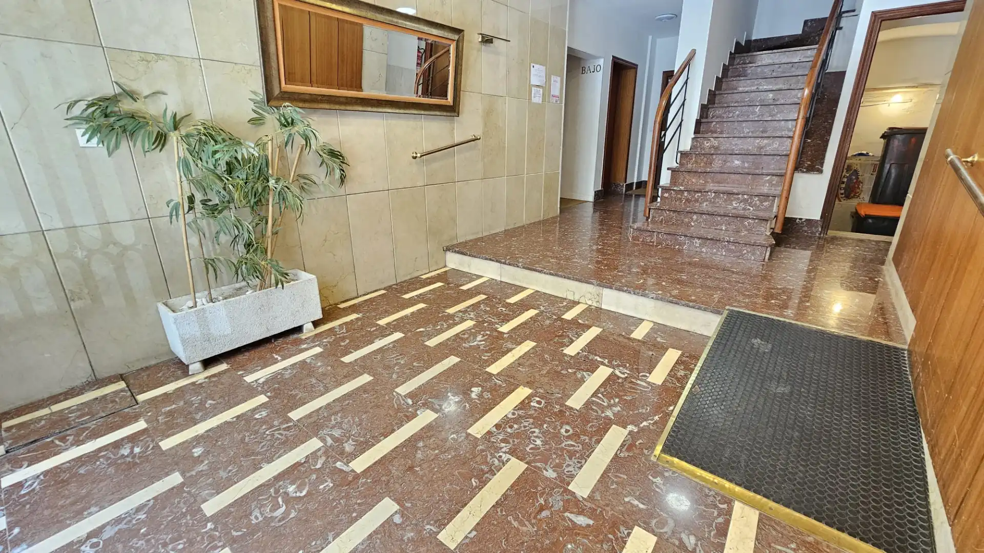 Flat with terrace for sale in Calle de Martínez Izquierdo
