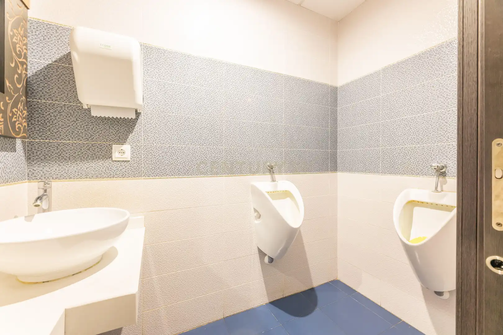 Badezimmer von Gebäude zum Verkauf in Carcaixent mit Alarm