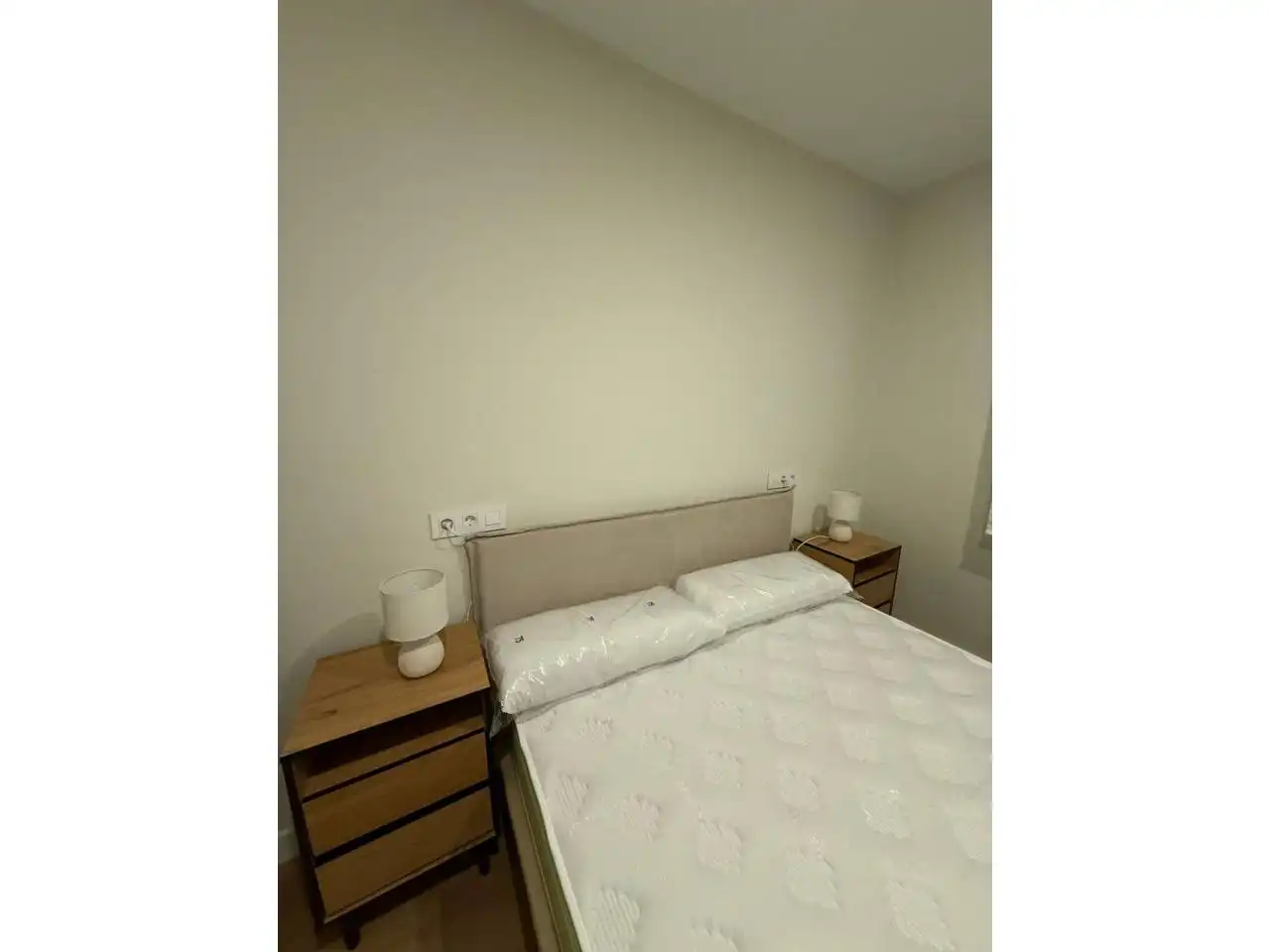Habitación de Apartamento de alquiler en Toledo con Aire acondicionado, Calefacción y Amueblado