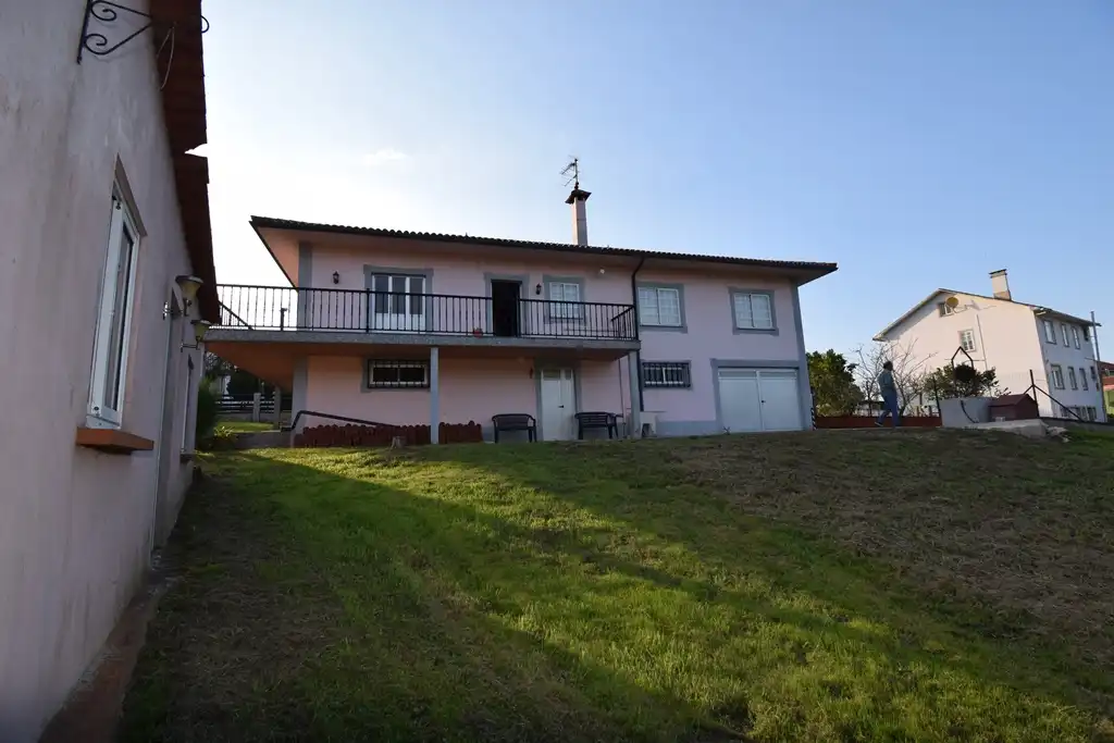 Vista exterior de Casa o xalet en venda en Fene amb Jardí privat, Terrassa i Moblat