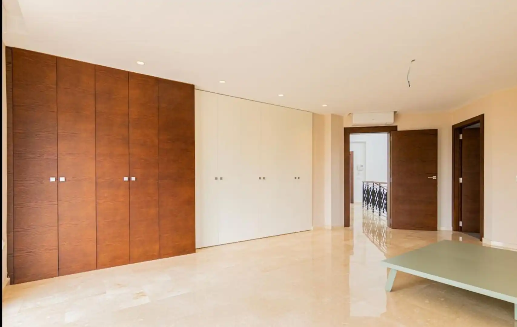 Apartamento en venta en Pueblo - Urbanizaciones