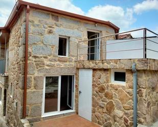 Exterior view of House or chalet for sale in Cenlle  with Parquet flooring, Terrace and Balcony