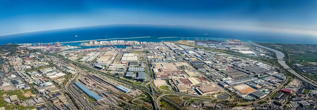 Vista exterior de Nave industrial de alquiler en Castelldefels con Alarma