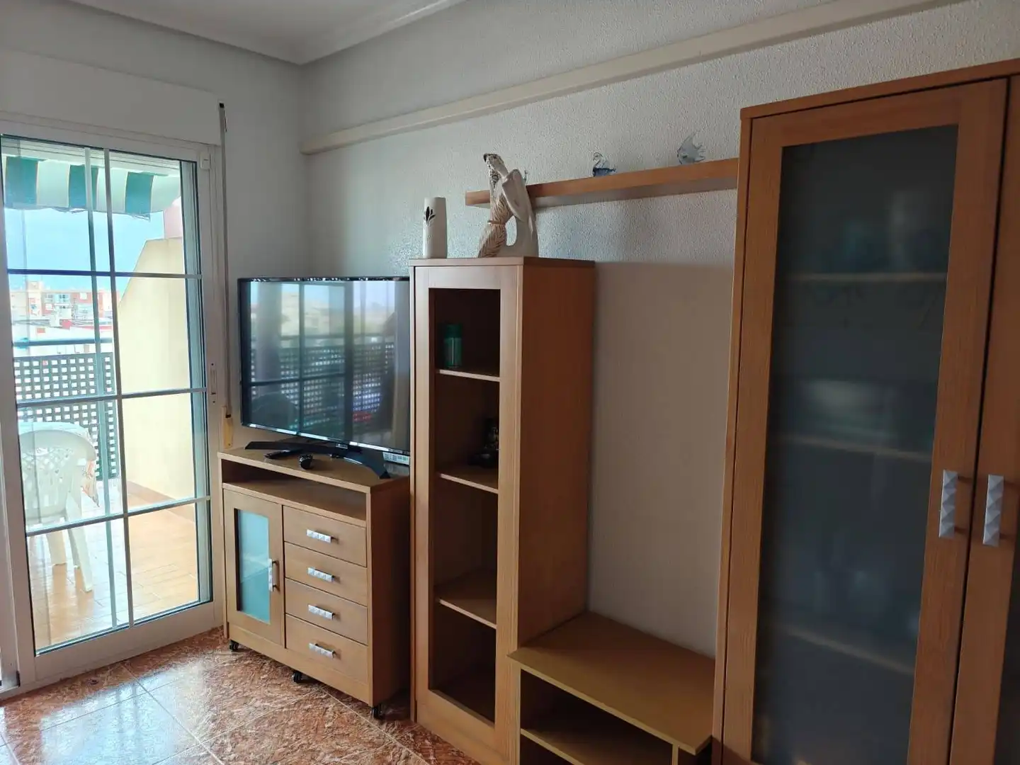 Sala d'estar de Àtic de lloguer en Cartagena amb Aire condicionat, Terrassa i Moblat