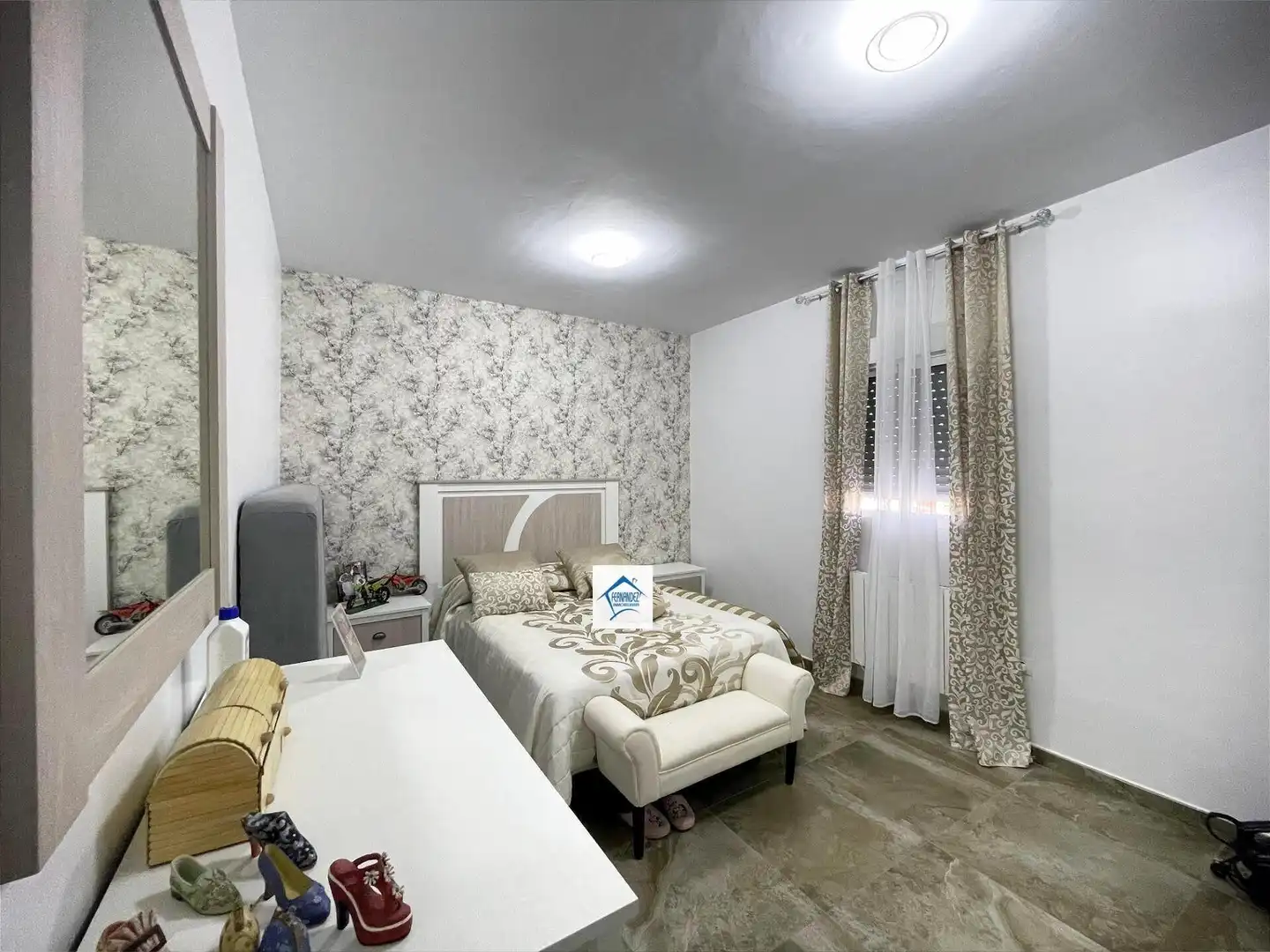 Habitación de Casa o chalet en venta en Cáceres con Aire acondicionado, Piscina y Amueblado