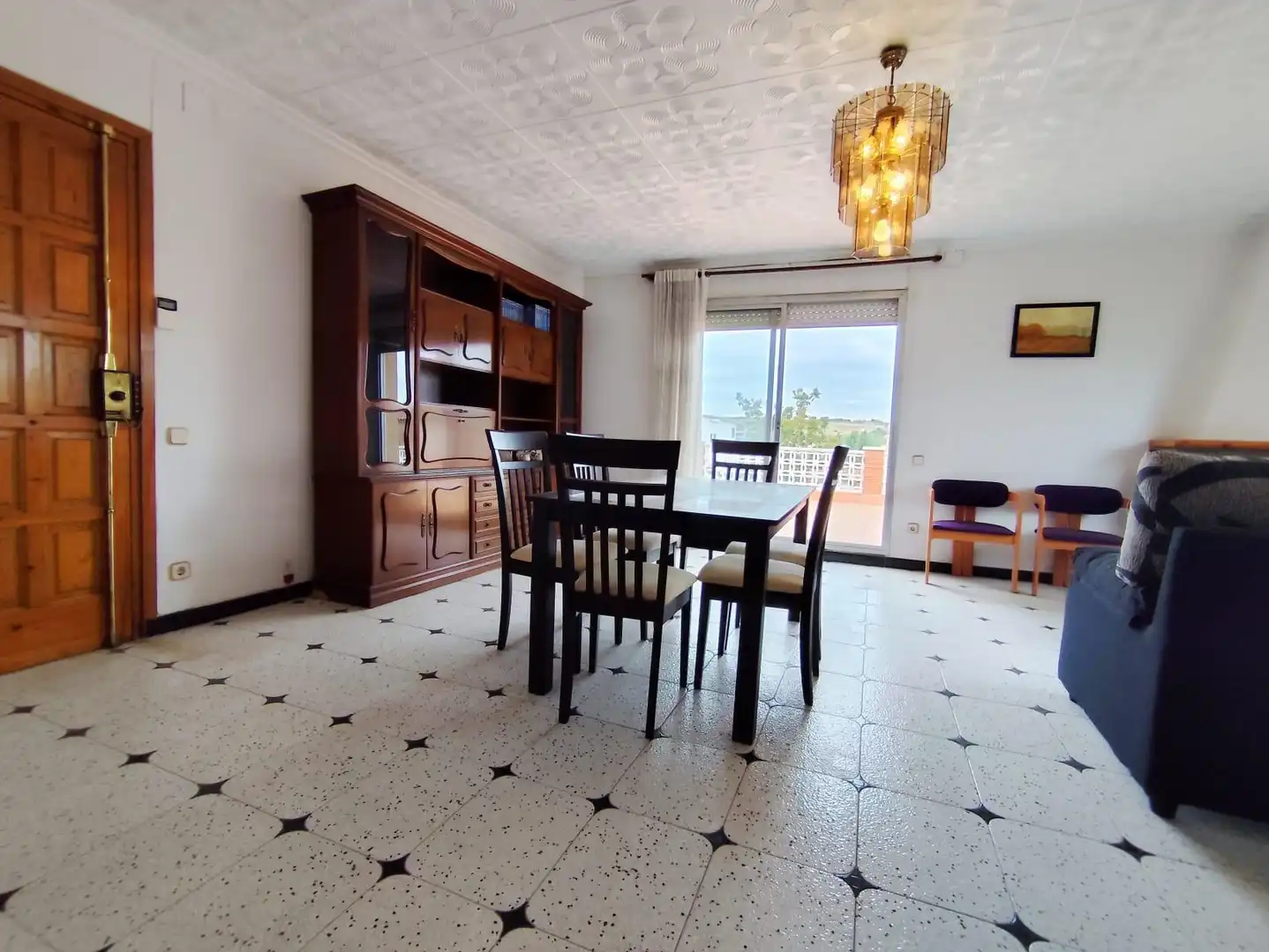 Comedor de Casa o chalet en venta en Santa Perpètua de Mogoda con Aire acondicionado, Calefacción y Jardín privado