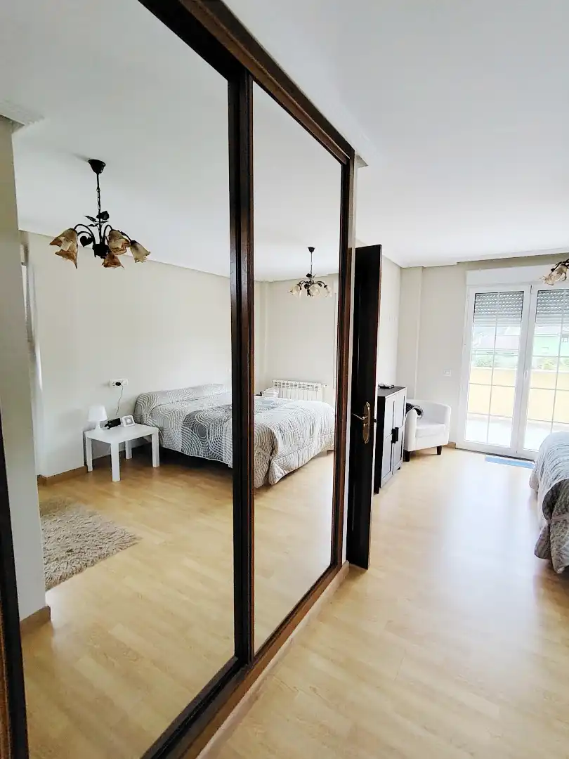Bedroom of Houses for sale in Villaviciosa  with Heating, Private garden and Parquet flooring