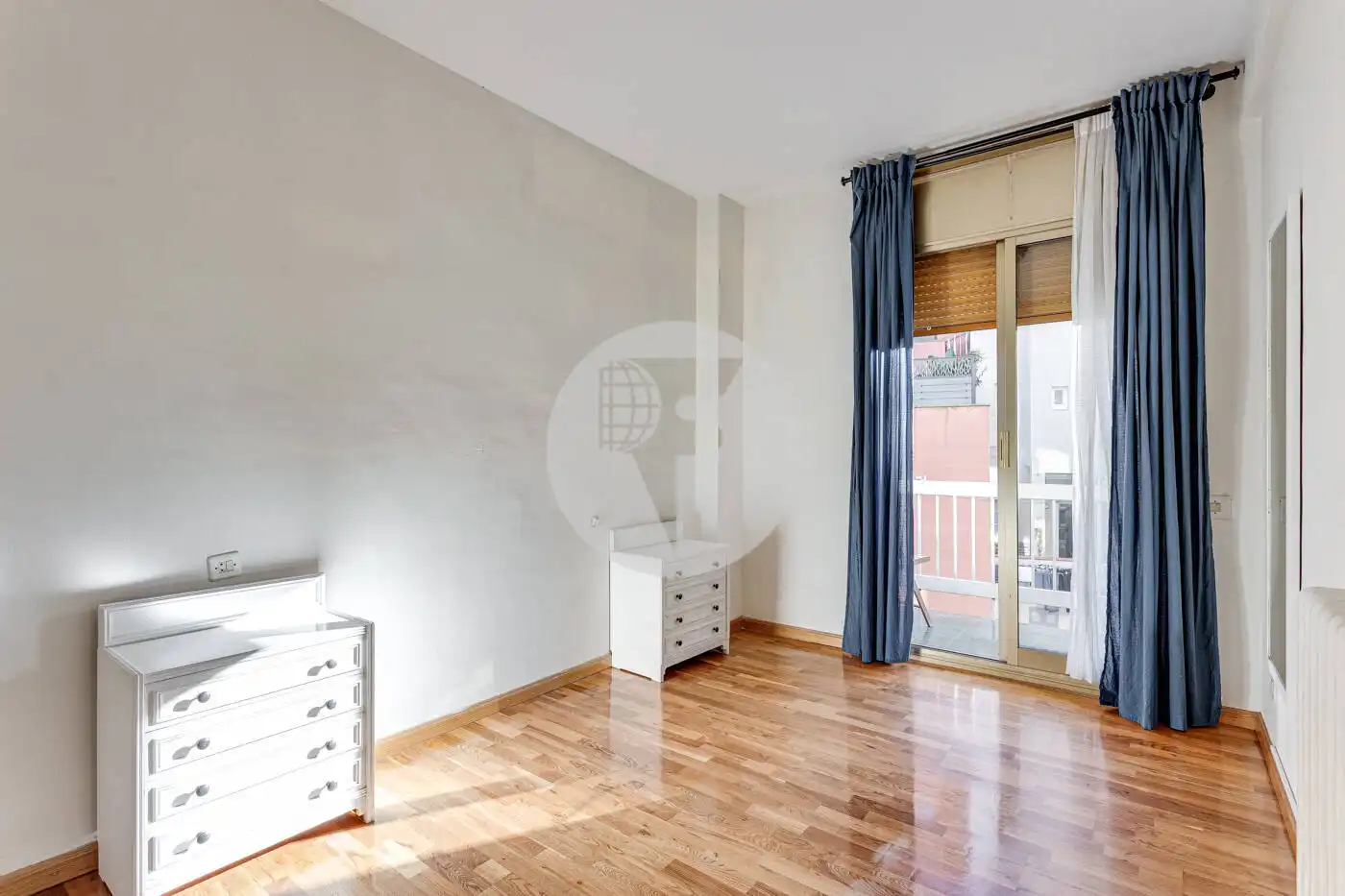 Habitación de Piso en venta en Barcelona con Aire acondicionado, Calefacción y Terraza