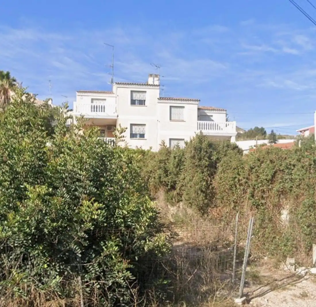 Terreny residencial en venda a Calle RIO SEGRE -STO DOMINGO