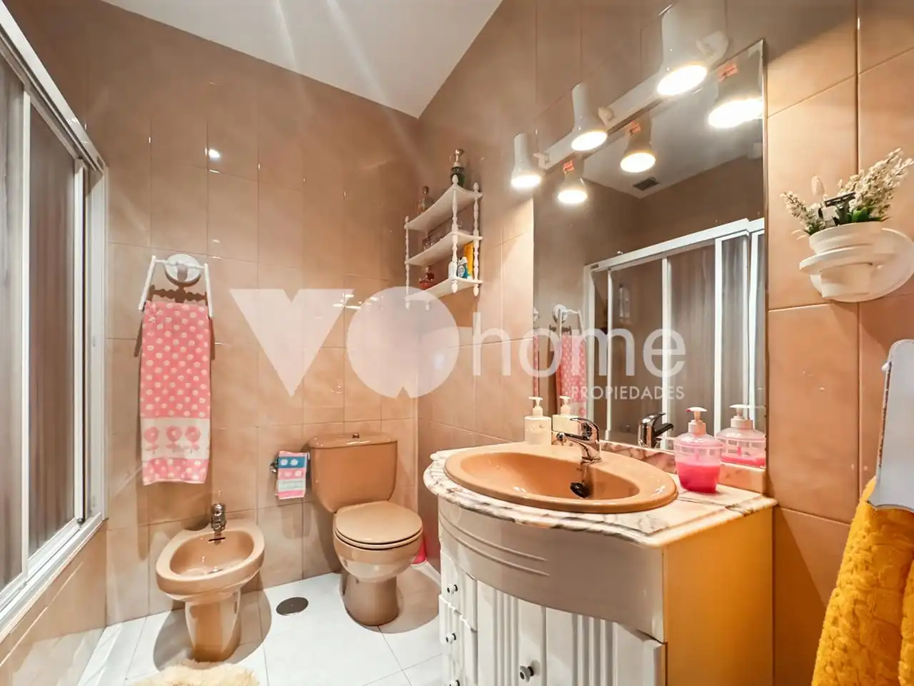 Bathroom of Houses for sale in Loeches  with Heating, Swimming Pool and Furnished