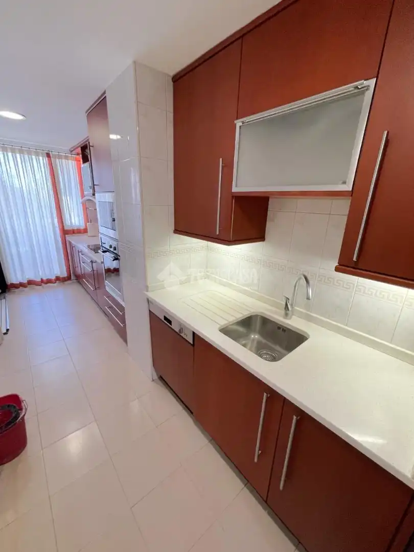 Kitchen of Flat for sale in Madrid  with Air Conditioner, Heating and Parquet flooring