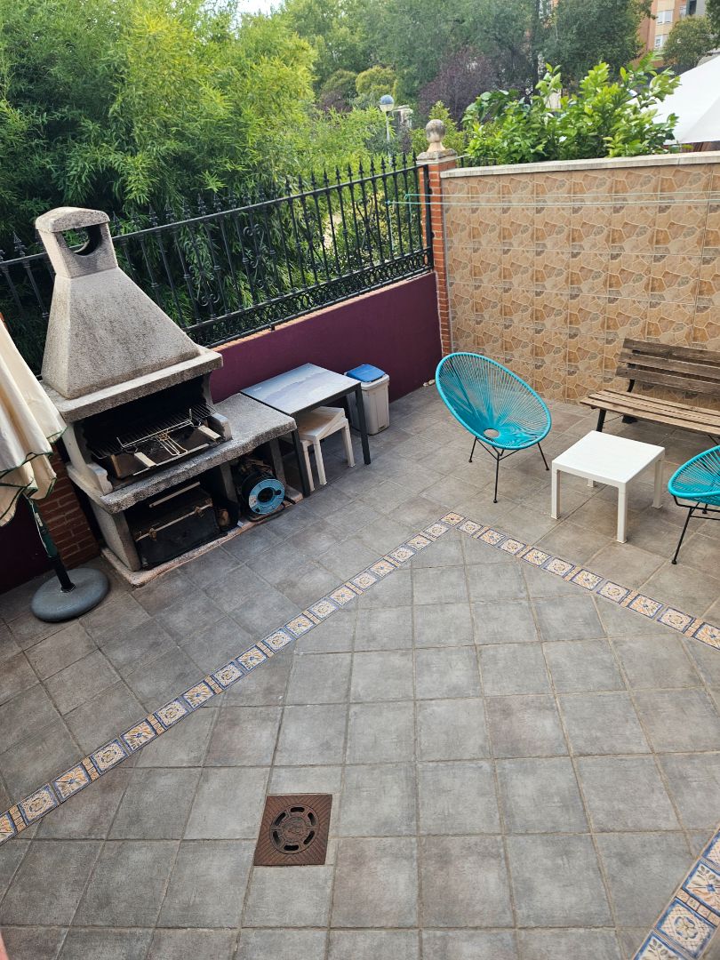 Single-family semi-detached for sale in Ensanche