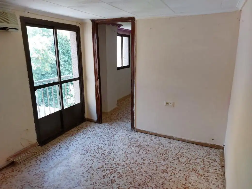 Dormitori de Casa adosada en venda en Guadix