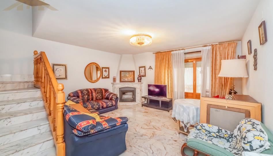 Photo 1 of Single-family semi-detached for sale in El Tiemblo , Ávila