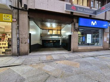 Einzelparkplatz zur Miete in Centro
