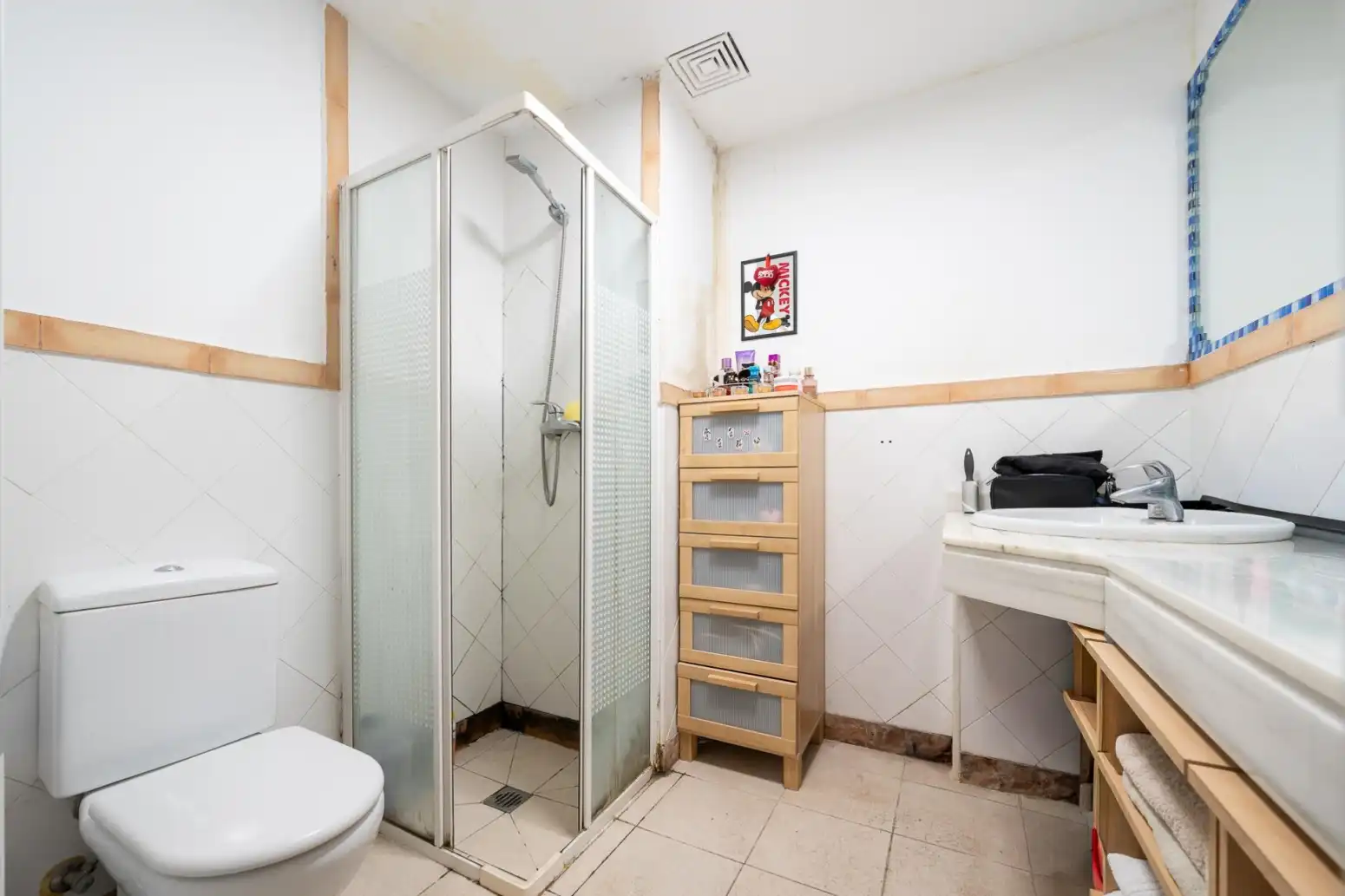 Badezimmer von Wohnung zum Verkauf in Llucmajor mit Klimaanlage, Heizung und Parkett