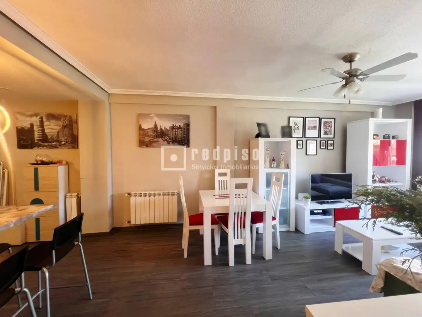 Comedor de Piso en venta en Móstoles con Calefacción, Jardín privado y Trastero