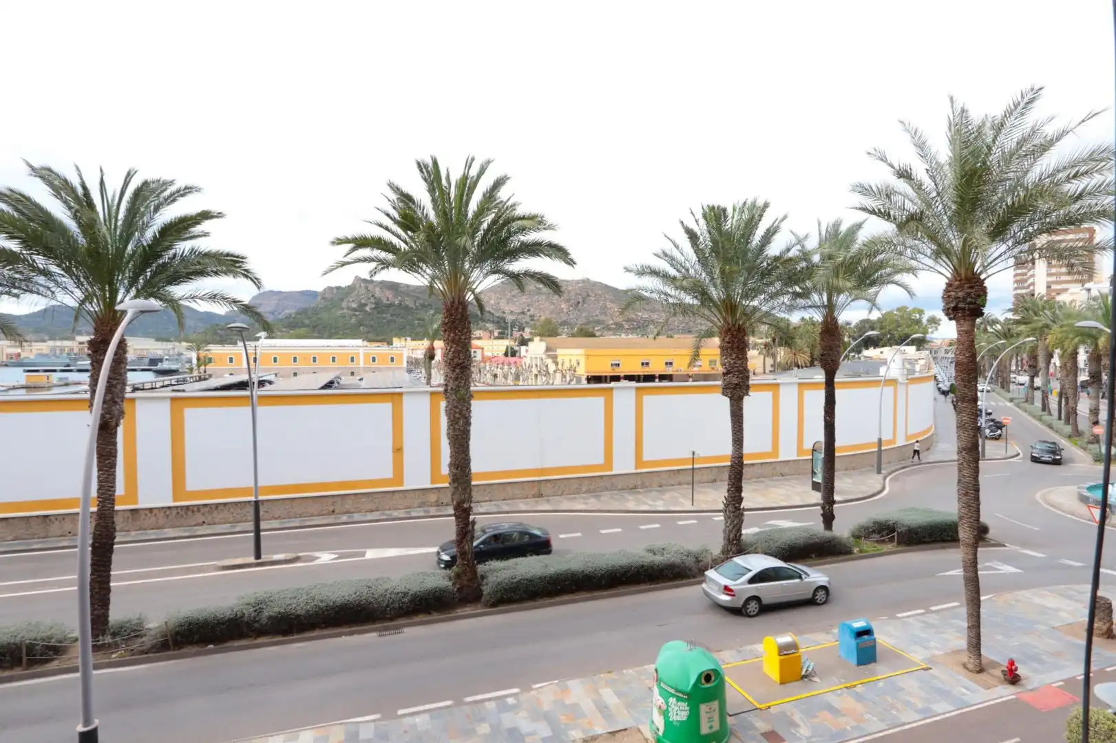 Außenansicht von Wohnung zum Verkauf in Cartagena mit Klimaanlage, Heizung und Terrasse