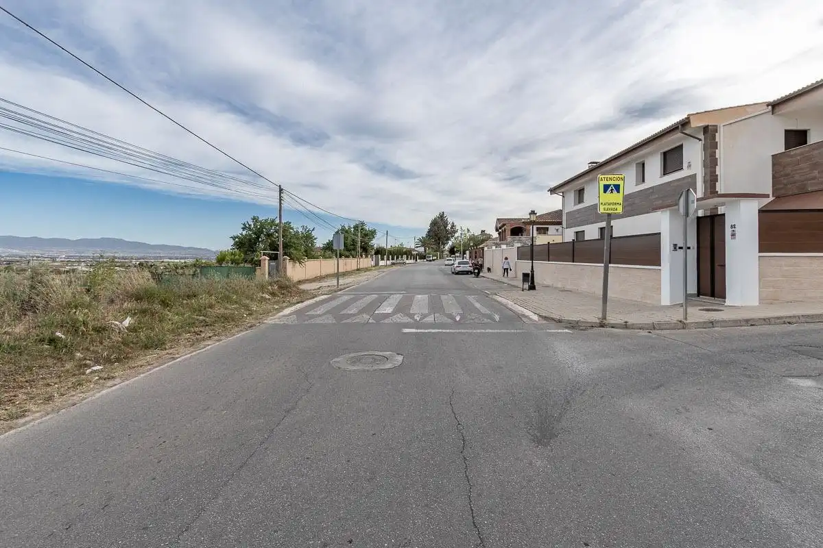 Terrenys i solars en venda a Calle Mirador de la Sierra 6