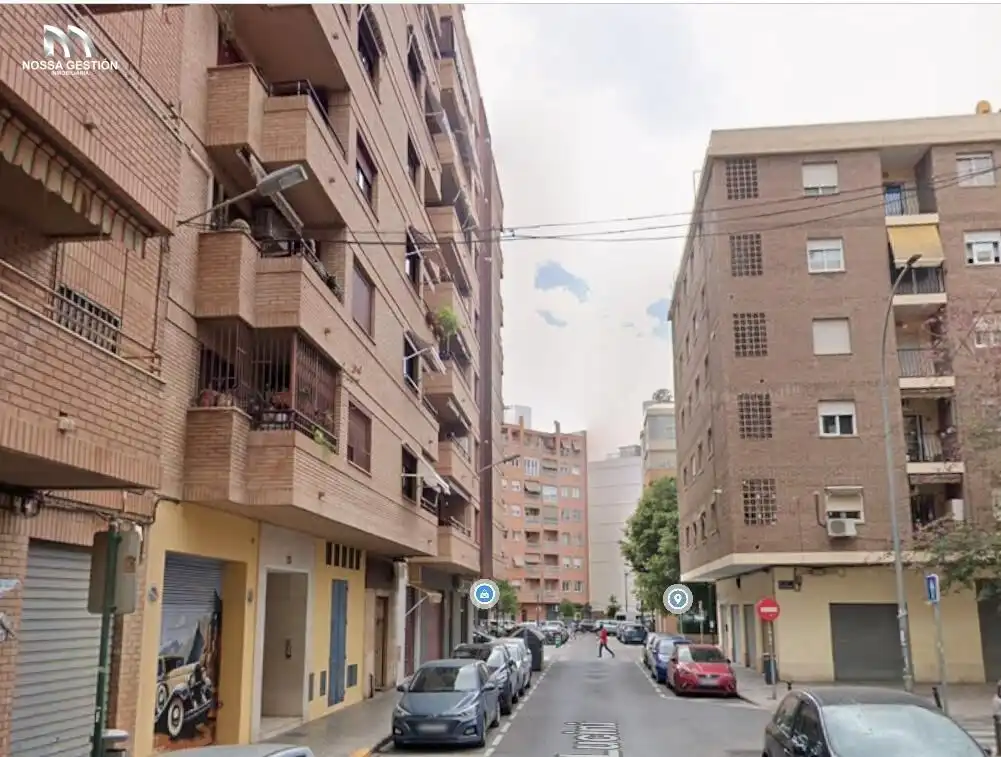 Vista exterior de Piso en venta en Valencia