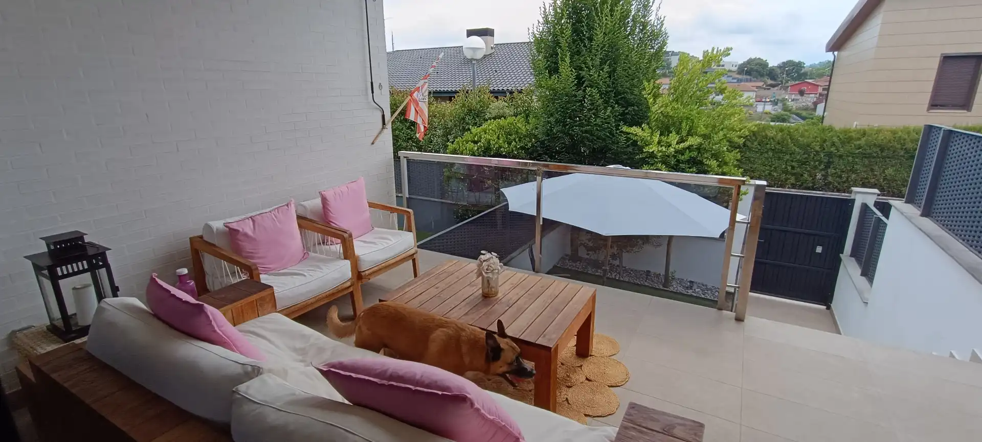 Terrassa de Casa adosada en venda en Sopela amb Calefacció, Jardí privat i Parquet