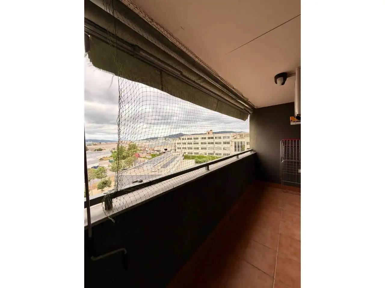 Terrasse von Wohnung zum Verkauf in Cornellà de Llobregat mit Balkon