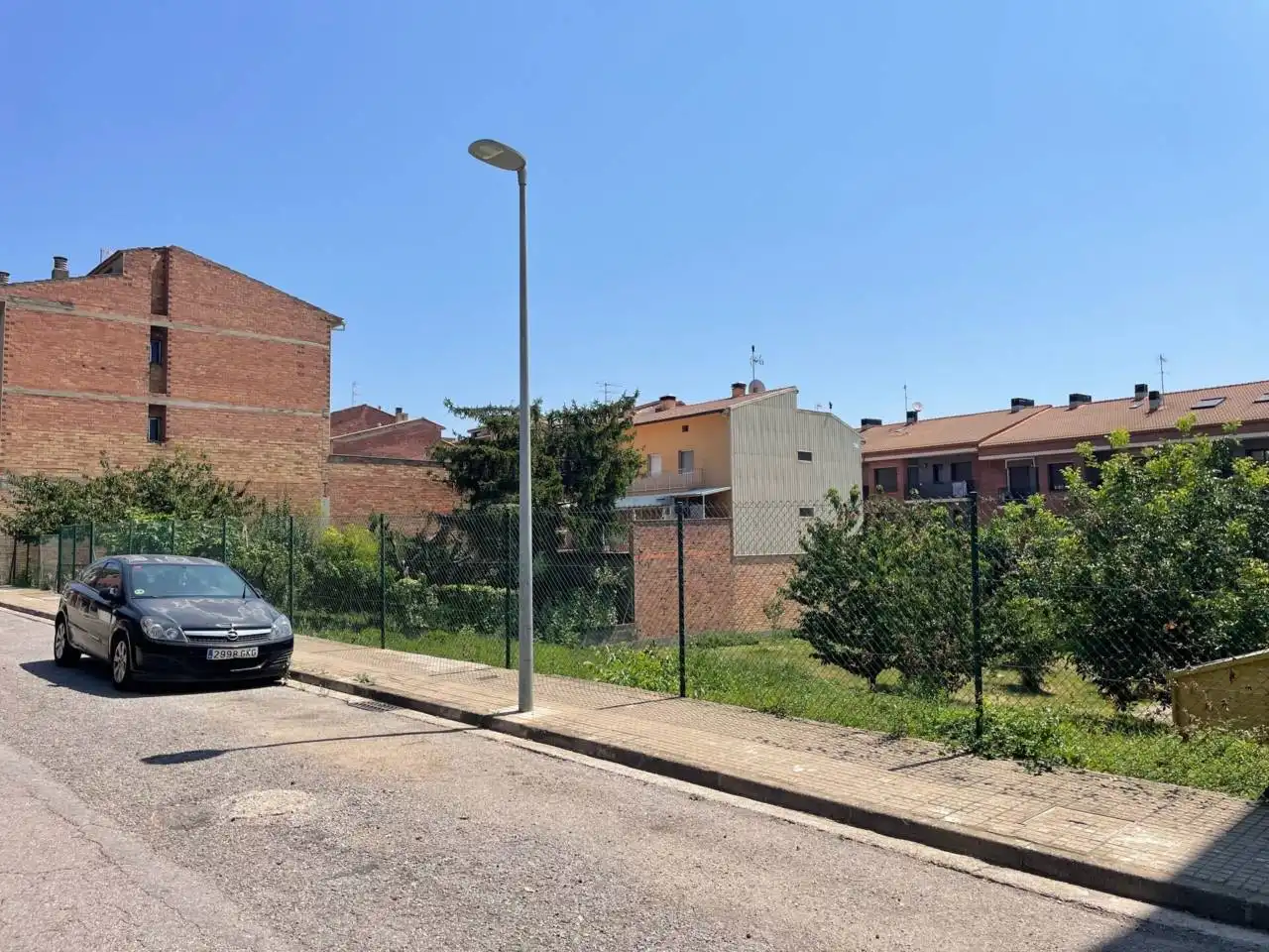 Residential zum Verkauf in Avià