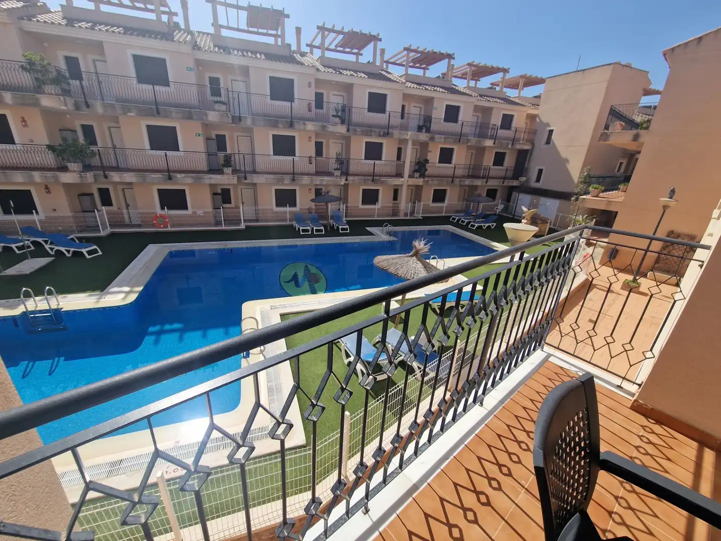 Piscina de Apartamento en venta en Águilas con Aire acondicionado, Jardín privado y Terraza