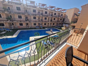 Apartamento con balcón en venta en Los Collados-Los Geraneos