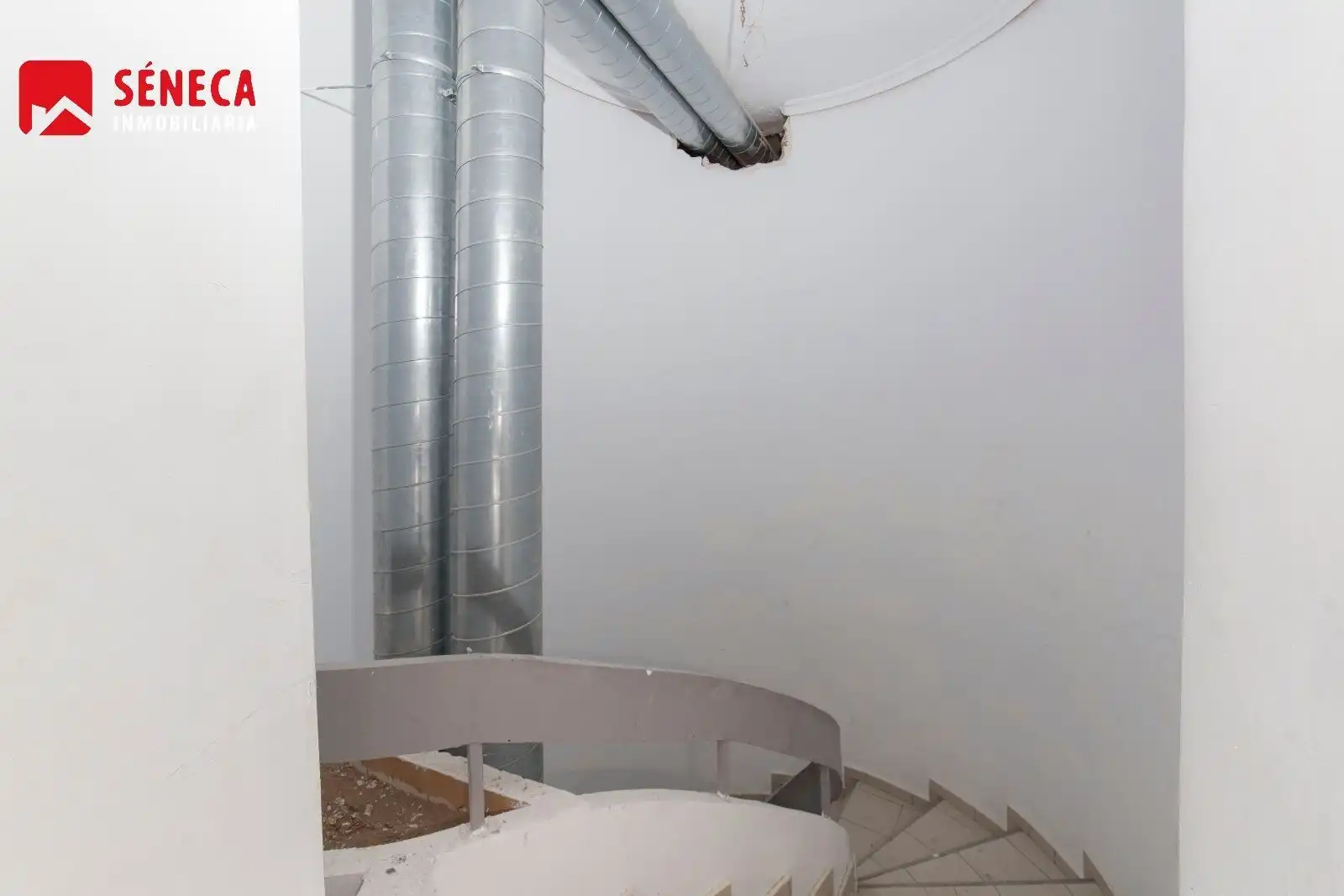 Local comercial en venta en HISTORIADOR DIAZ DEL MORAL, imagen 8