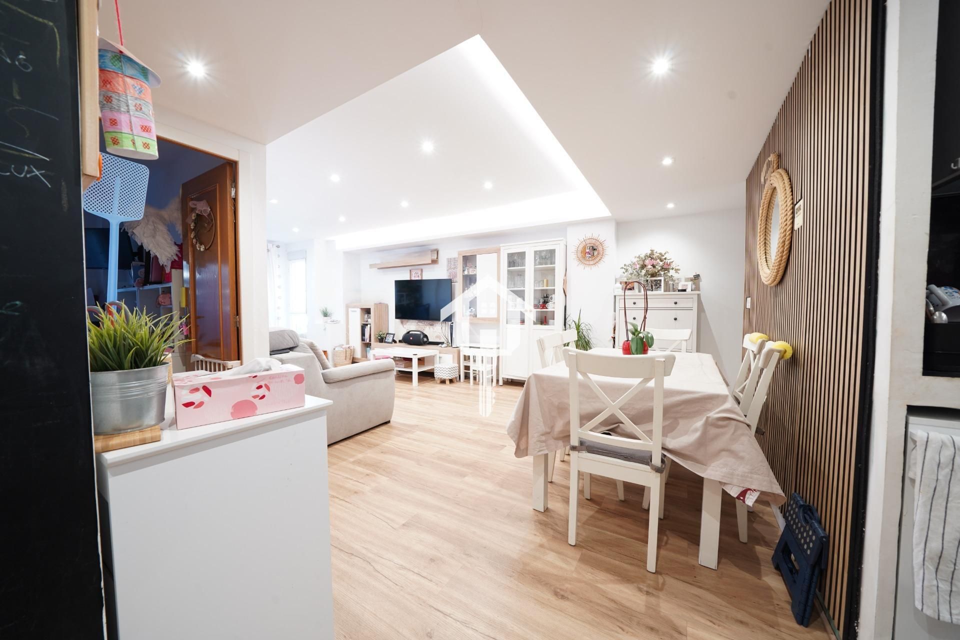 Sala d'estar de Pis en venda en Alicante / Alacant amb Aire condicionat, Terrassa i Traster