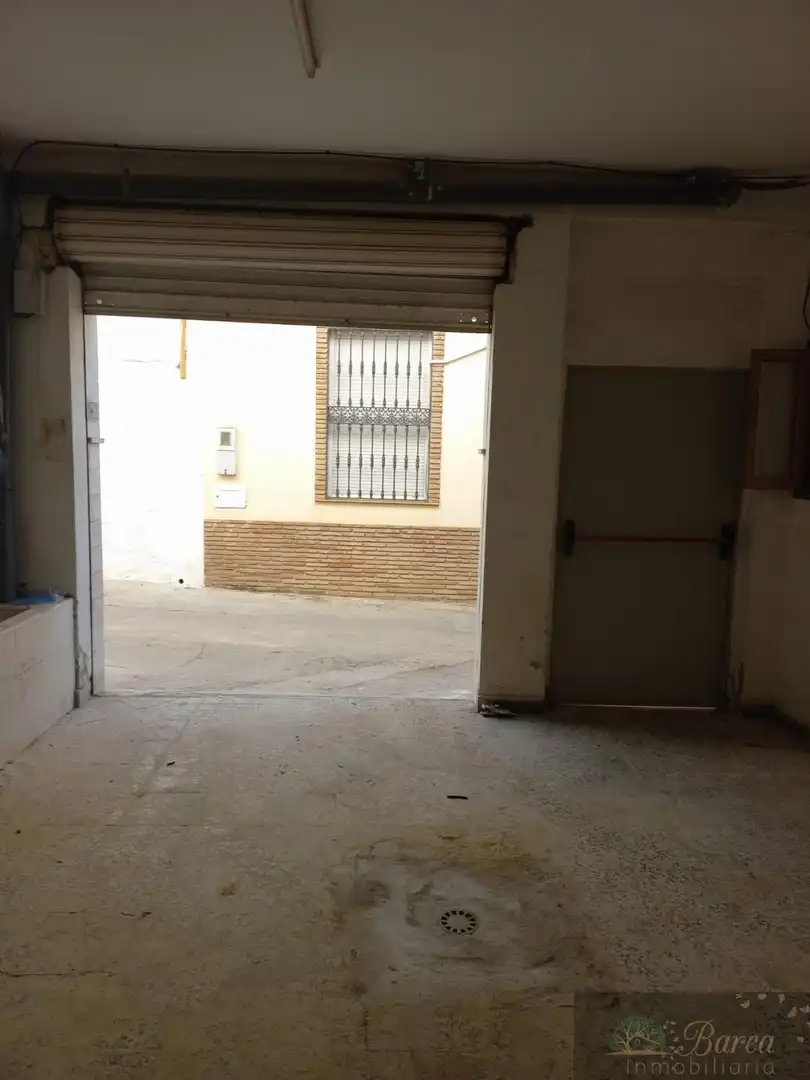 Parking for sale in Rute