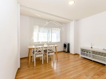 Piso con ascensor en venta en Onze de Setembre