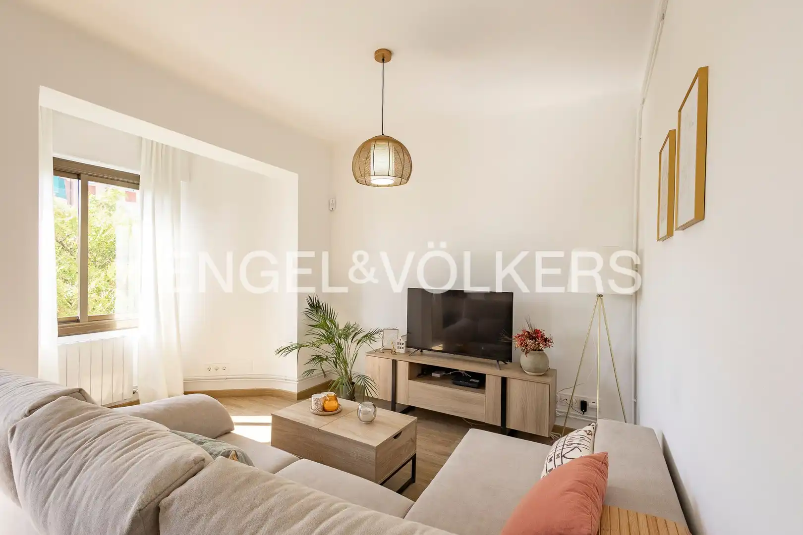 Living room of Flat for sale in Barcelona  with Heating
